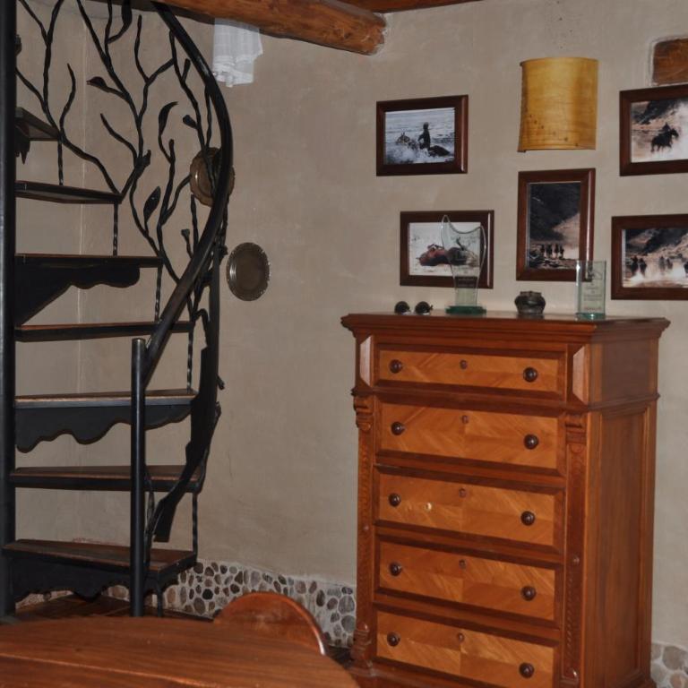 Valle Dorado Lodge - King Room with Balcony - 22