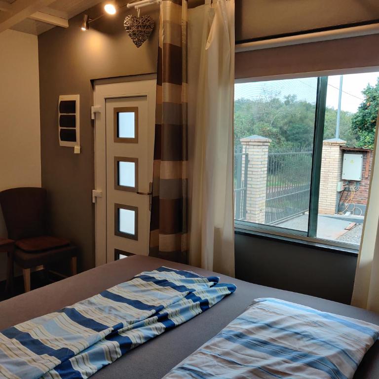 Casa Nathan! 2 Zimmer, Internet, Küche, Cosina, Parking, Lavanderia, Sauna! Barrio Esperanza! Central! - Two-Bedroom Apartment with Garden View - 3