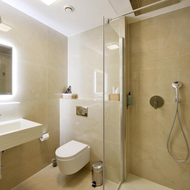 Hotel Rousseau - Chambre Triple - 8