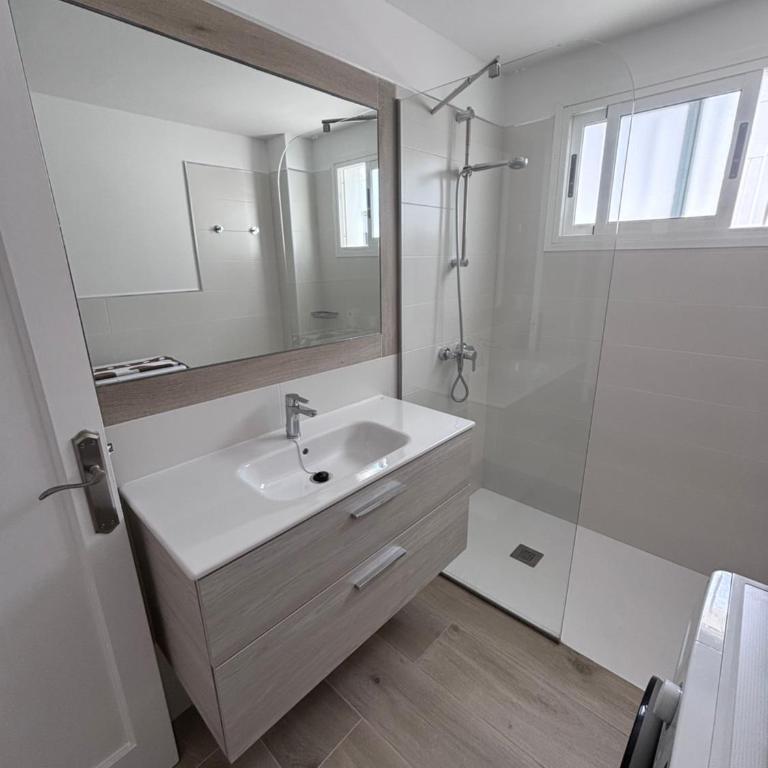 Apartamento Piscis - Apartment - Ground Floor - 21