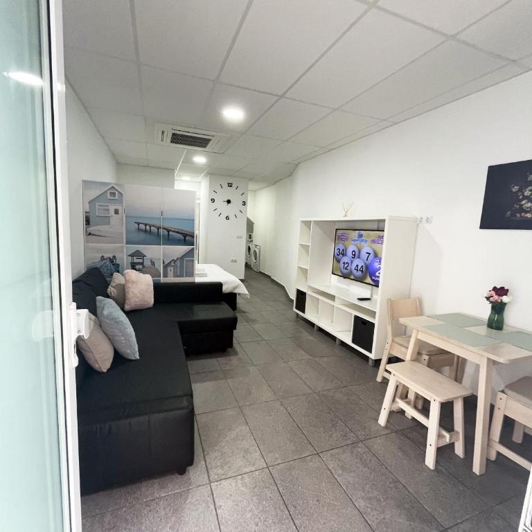 Estudio Ines Beach - One-Bedroom Apartment - 13