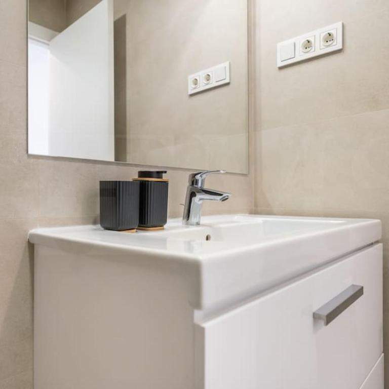 22nd floor modern urban sky apartment with parking & gym by REMS - Apartamento de 2 dormitorios - 34