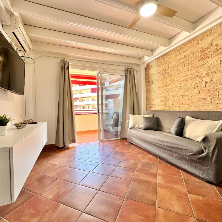 Daniela Garden - One-Bedroom Apartment with Pool View - 15
