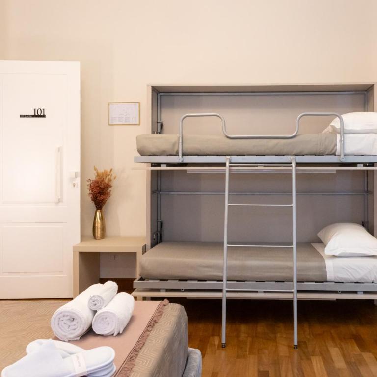 Querini Suite Roma - Camera Quadrupla Deluxe - 13