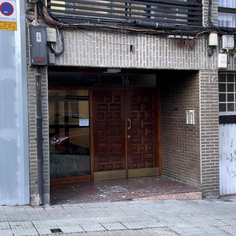 Apartamento en Bilbao con garaje - Apartment with Balcony - 29