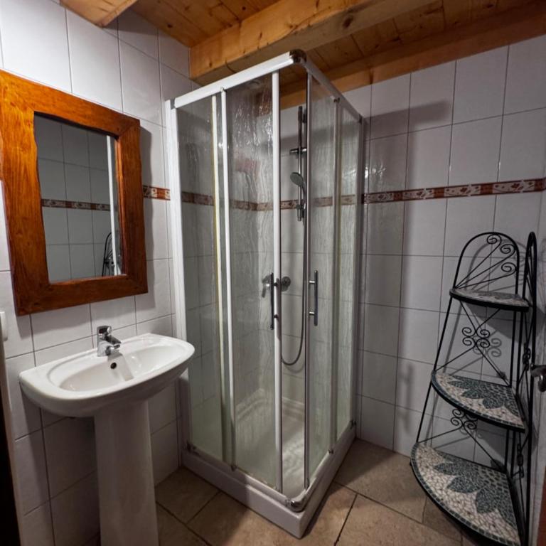 Résidence plein sud en vallée de Chamonix - Appartement 3 Chambres avec Vue sur la Montagne - 9