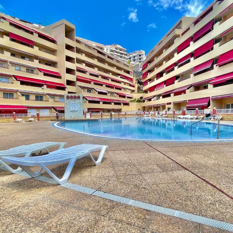 Daniela Garden - One-Bedroom Apartment with Pool View - 38