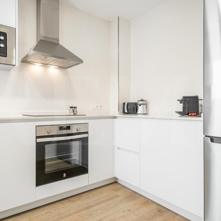 Sunny apartment with terrace by REMS - Apartamento de 2 dormitorios - 13