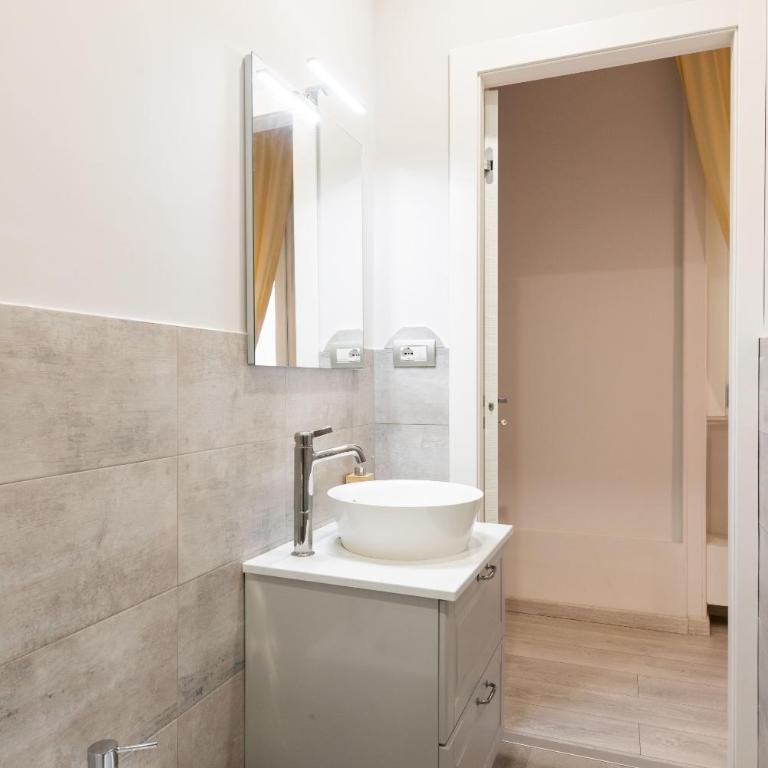 Winkler Suites - Deluxe Double Room - 9