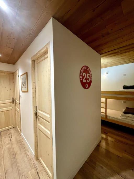 Studio 4 p avec terrasse proche remontée mécanique - Appartement - 23