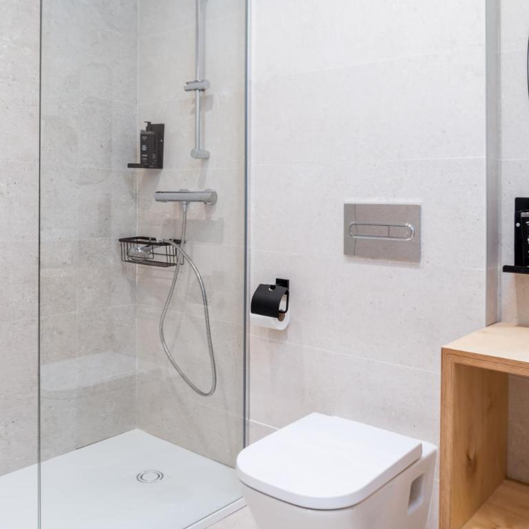 Limehome Santiago de Compostela - Apartamento de 1 dormitorio con sofá cama - 6