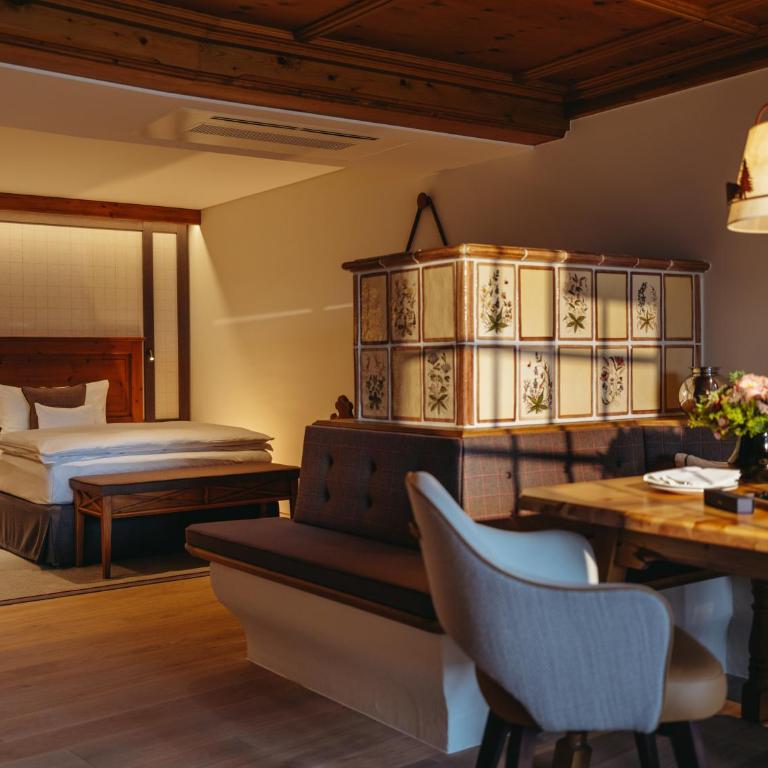 Interalpen-Hotel Tyrol - Deluxe Zweibettzimmer - 5