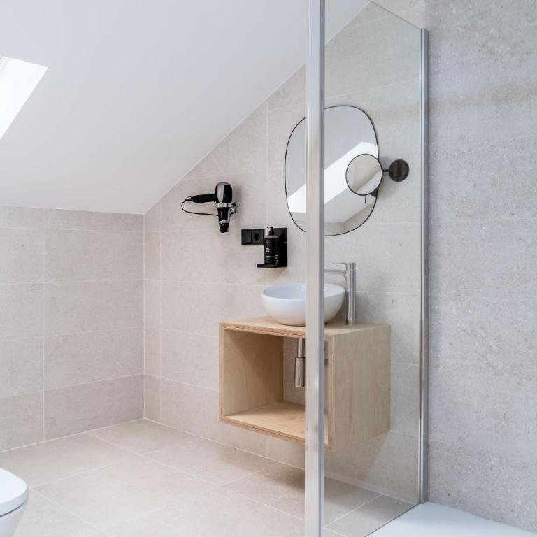 Limehome Santiago de Compostela - Apartamento de 2 dormitorios con sofá cama - 8