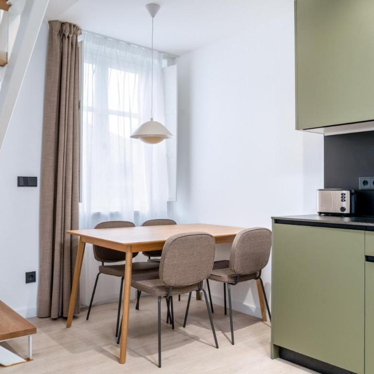Limehome Santiago de Compostela - Apartamento de 2 dormitorios con sofá cama - 3