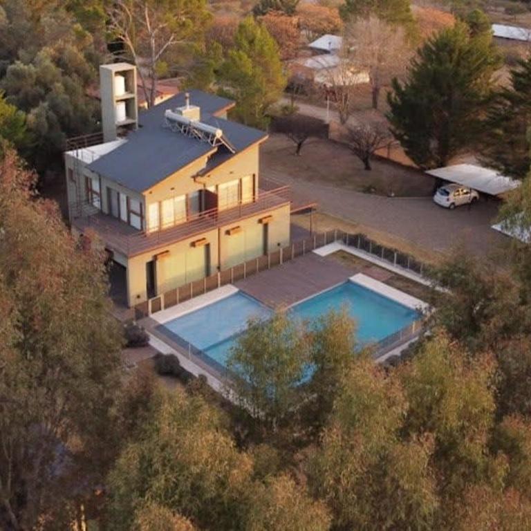 Elegant Getaway Complex in Villa Amancay Calamuchita - Casa - 1