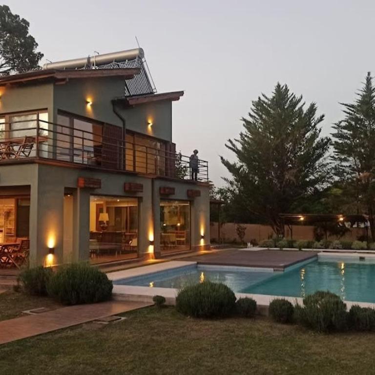 Elegant Getaway Complex in Villa Amancay Calamuchita - Casa - 7