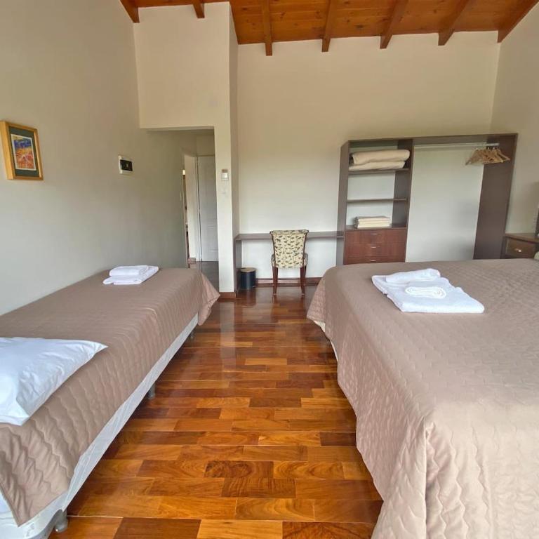 Elegant Getaway Complex in Villa Amancay Calamuchita - Casa - 12