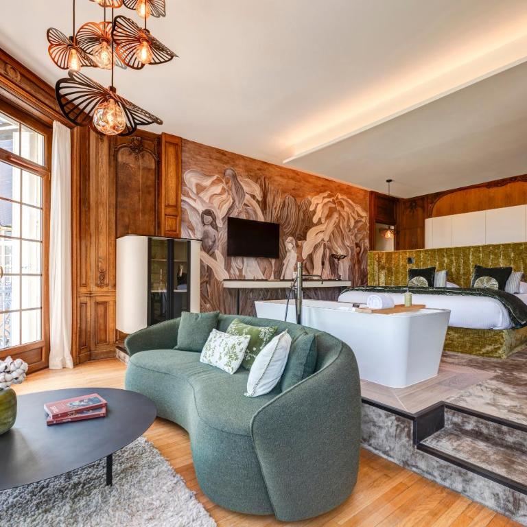 Château des Avenieres - Suite Junior Signature - Vue sur Montagne - Château - 3