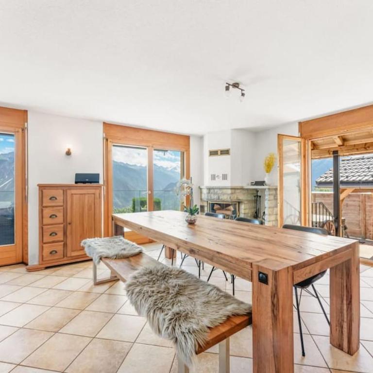 4BDR Alpine Chalet with Game room and Sunny terrace - Villa - 3
