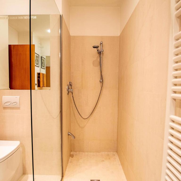 White Tower Guesthouse - Appartamento con 2 Camere da Letto - 11