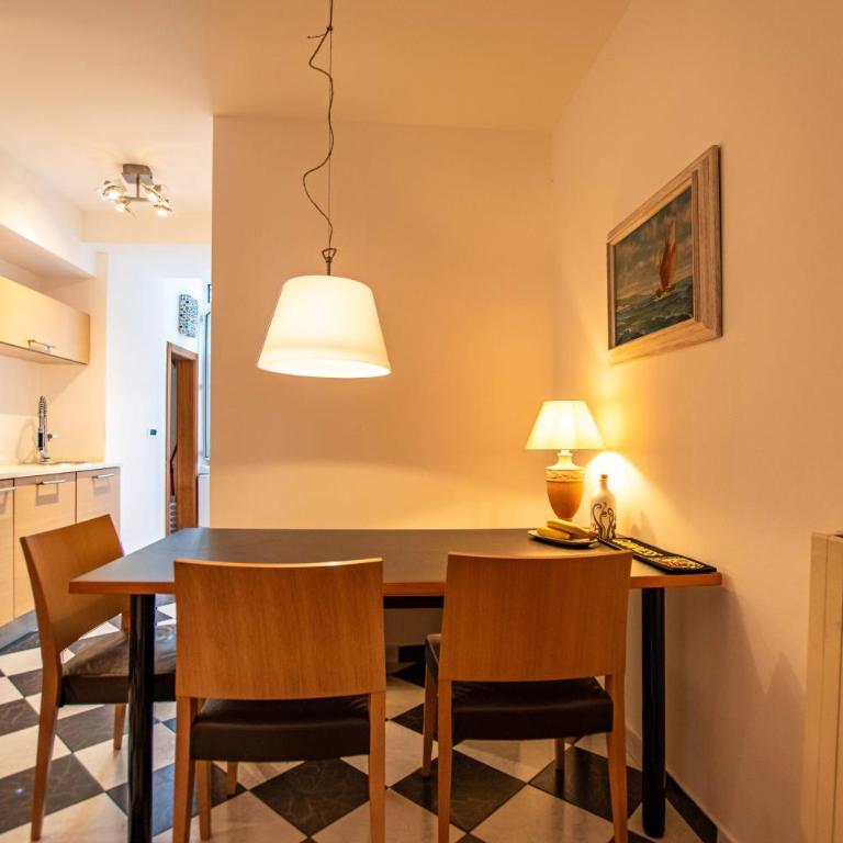 White Tower Guesthouse - Appartamento con 2 Camere da Letto - 14