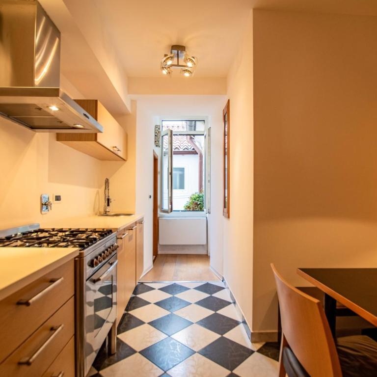 White Tower Guesthouse - Appartamento con 2 Camere da Letto - 16