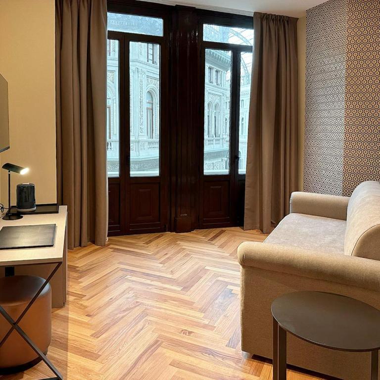Caruso Place Luxury Rooms & Suites - Suite Executive - 2
