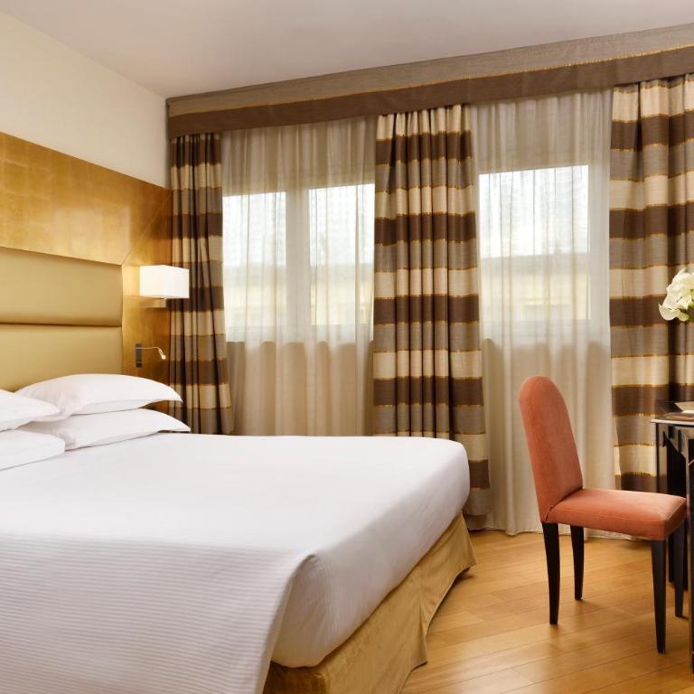 FH55 Med Executive Hotel - Suite - 1