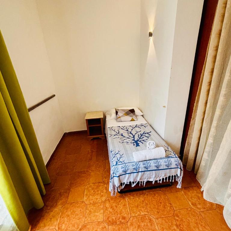 Milazzo Luxury Home roma - Camera Familiare con Bagno Privato - 12