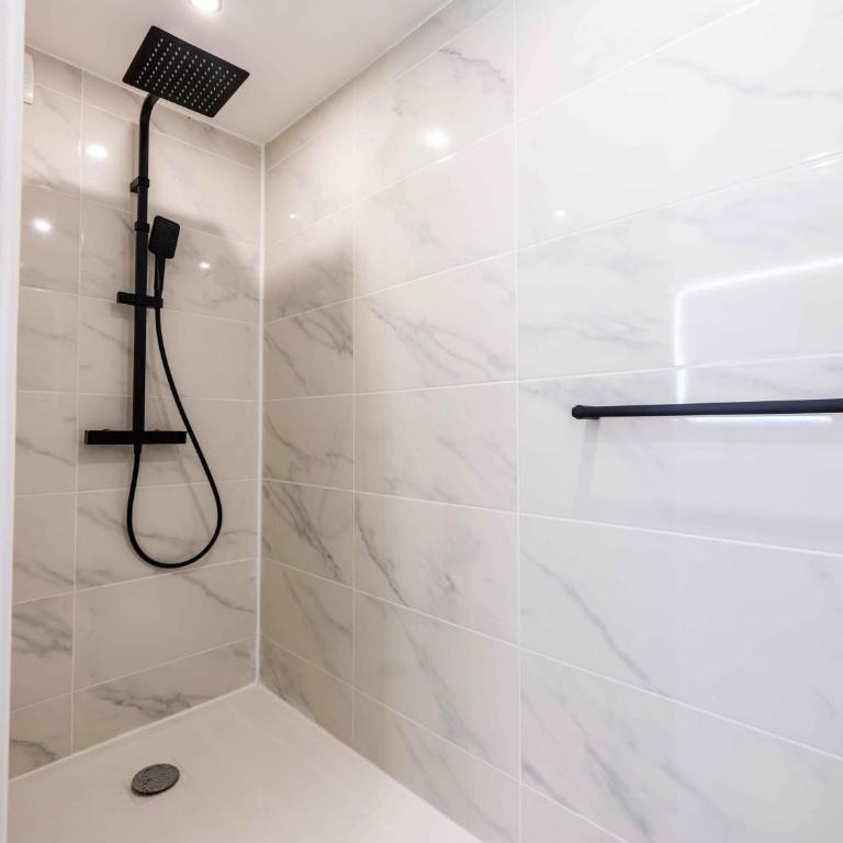 Magnifique T2 Hypercentre Arles - One-Bedroom Apartment - 11