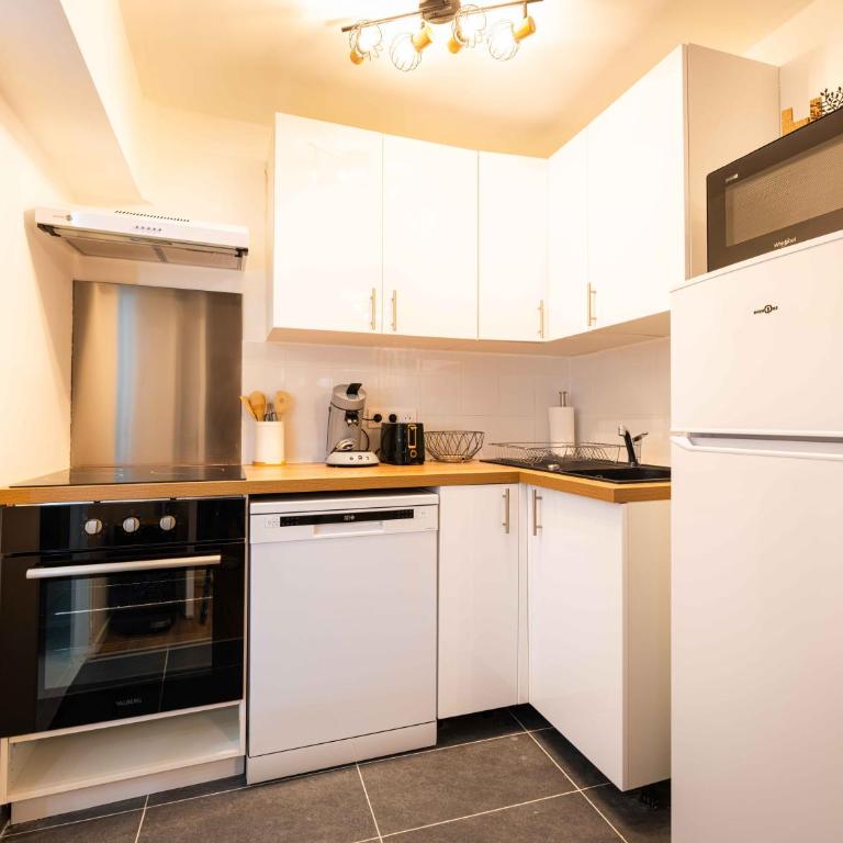 Magnifique T2 Hypercentre Arles - One-Bedroom Apartment - 16