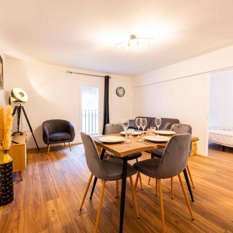 Magnifique T2 Hypercentre Arles - One-Bedroom Apartment - 6