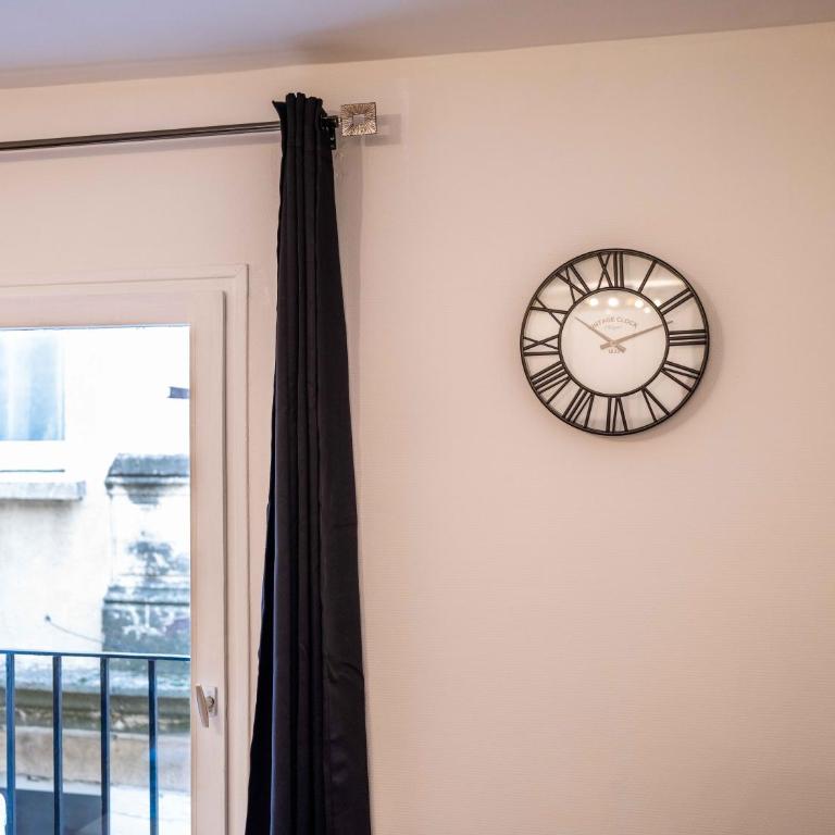 Magnifique T2 Hypercentre Arles - One-Bedroom Apartment - 22