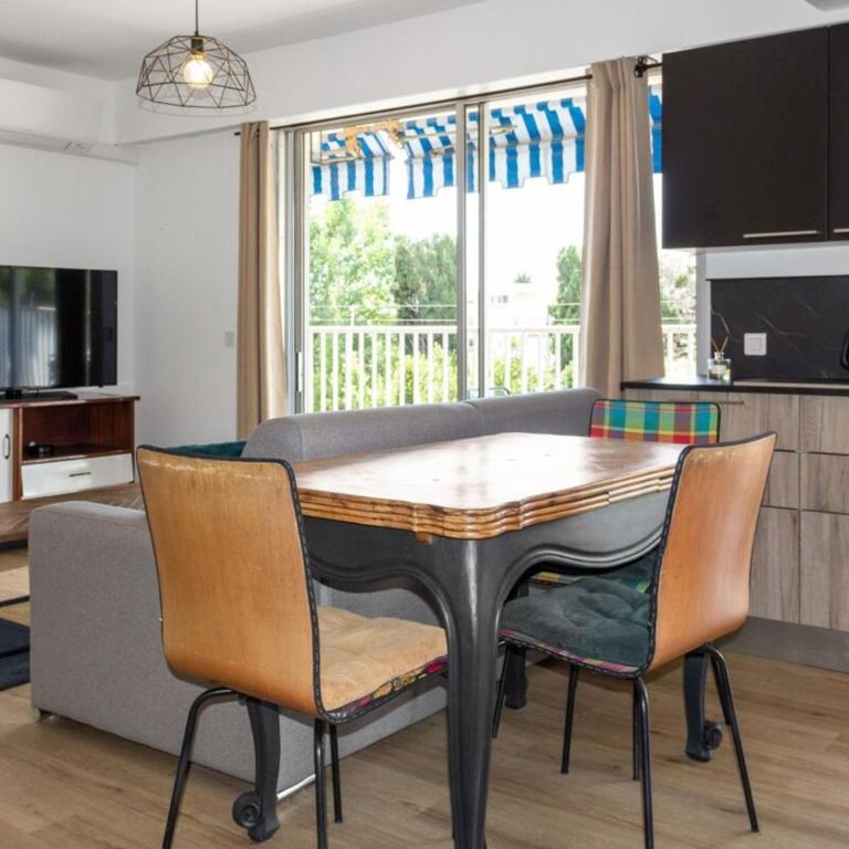 Le Mimosa - Calme - Spacieux - 200m de la mer - Parking - Appartement - 62