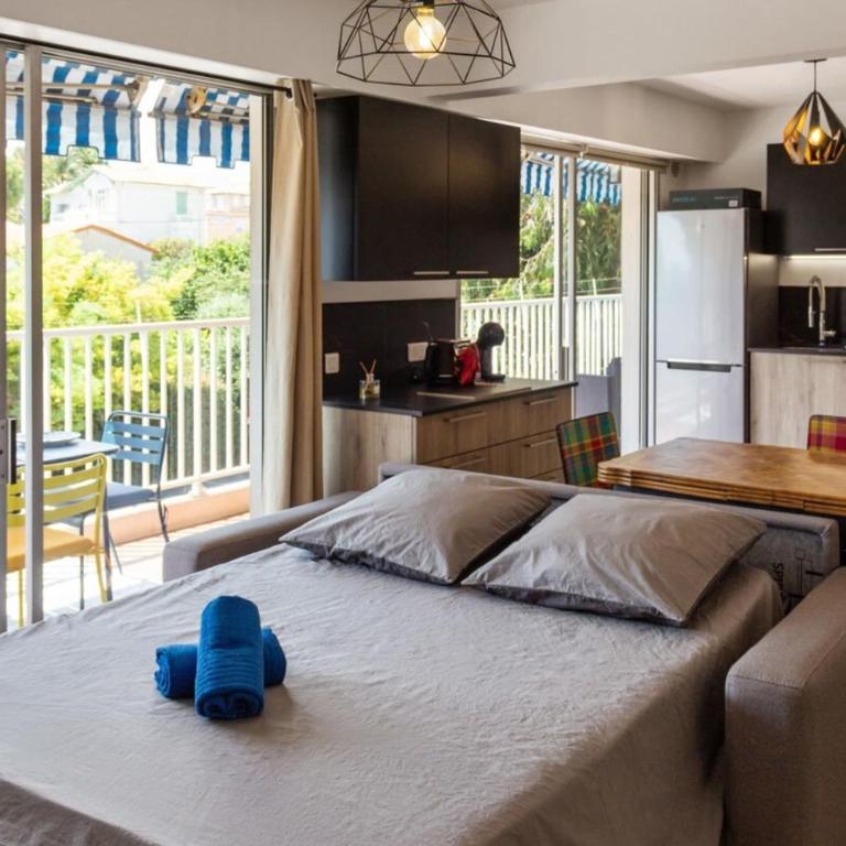 Le Mimosa - Calme - Spacieux - 200m de la mer - Parking - Appartement - 57
