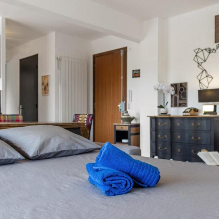 Le Mimosa - Calme - Spacieux - 200m de la mer - Parking - Appartement - 70