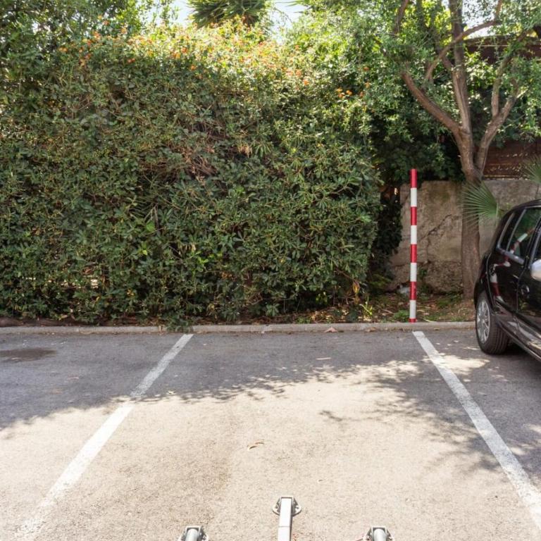 Le Mimosa - Calme - Spacieux - 200m de la mer - Parking - Appartement - 80