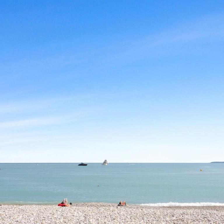 Le Mimosa - Calme - Spacieux - 200m de la mer - Parking - Appartement - 91