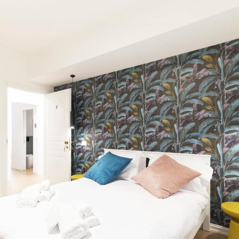 GENESI Suites - Double Room with Private Bathroom - 1