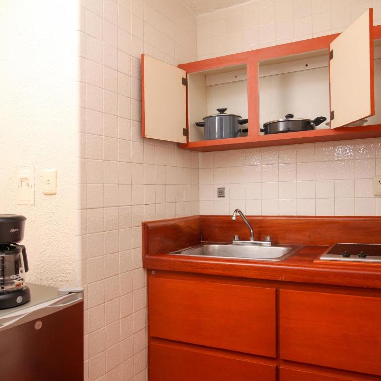 Hotel Casa Colonial Cozumel-Dog Friendly - Suite - 6