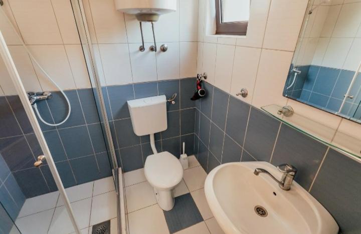 Apartmani Brajovic - One-Bedroom Apartment - 6