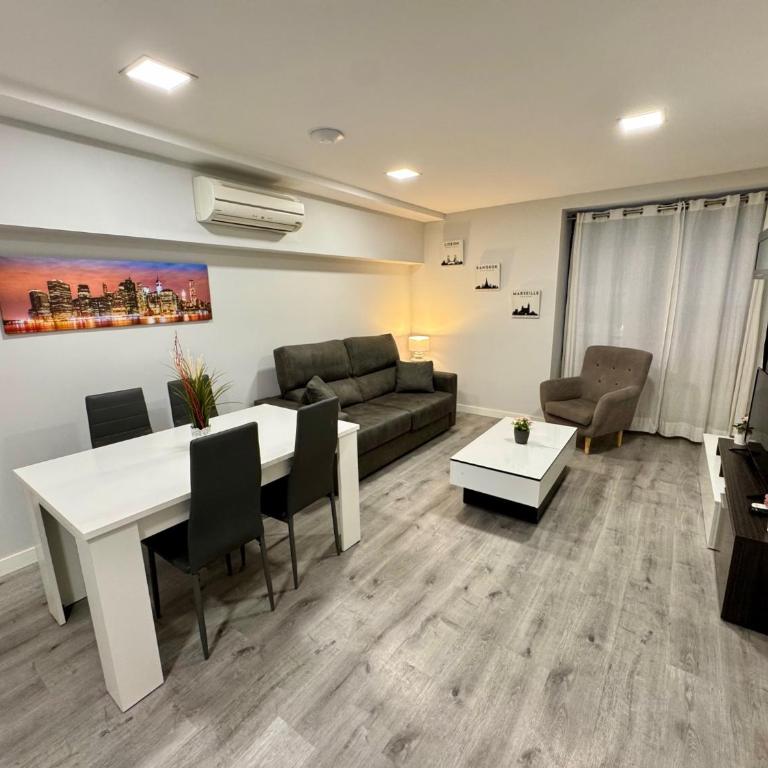 DAU Centro - One-Bedroom Apartment - 5