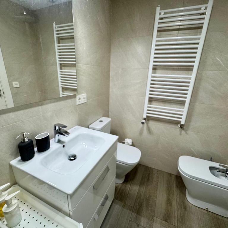 DAU Centro - One-Bedroom Apartment - 12