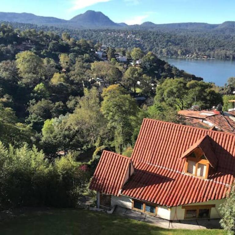 Chalet para 10 personas, alberca y jacuzzi - Chalet - 10