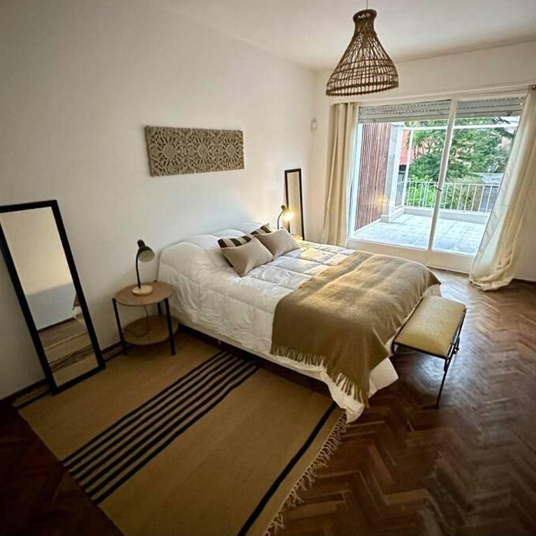 Casa Figari, Carrasco, divina zona cerca de la rambla - Four-Bedroom House - 10