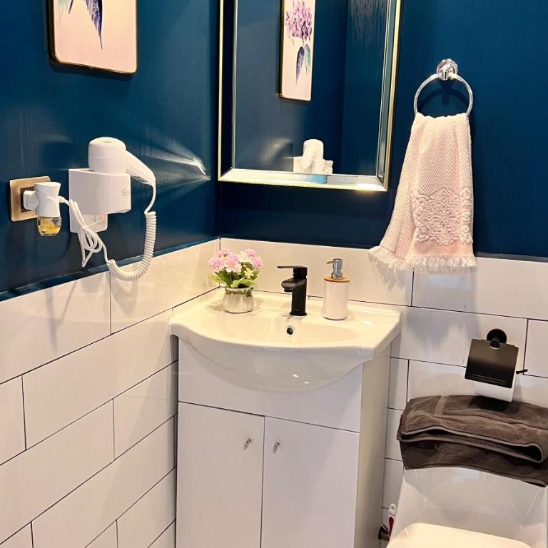 HOSTAL PARIS TALCA - Habitación Doble con baño privado - 2