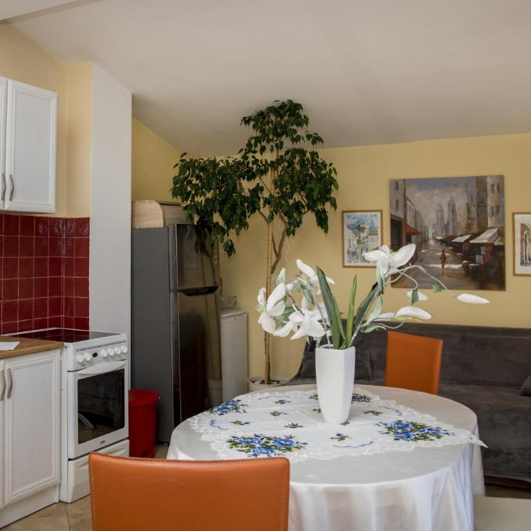 Vila Lux Tamara - Porodični Apartman sa 2 Spavaće Sobe - 5