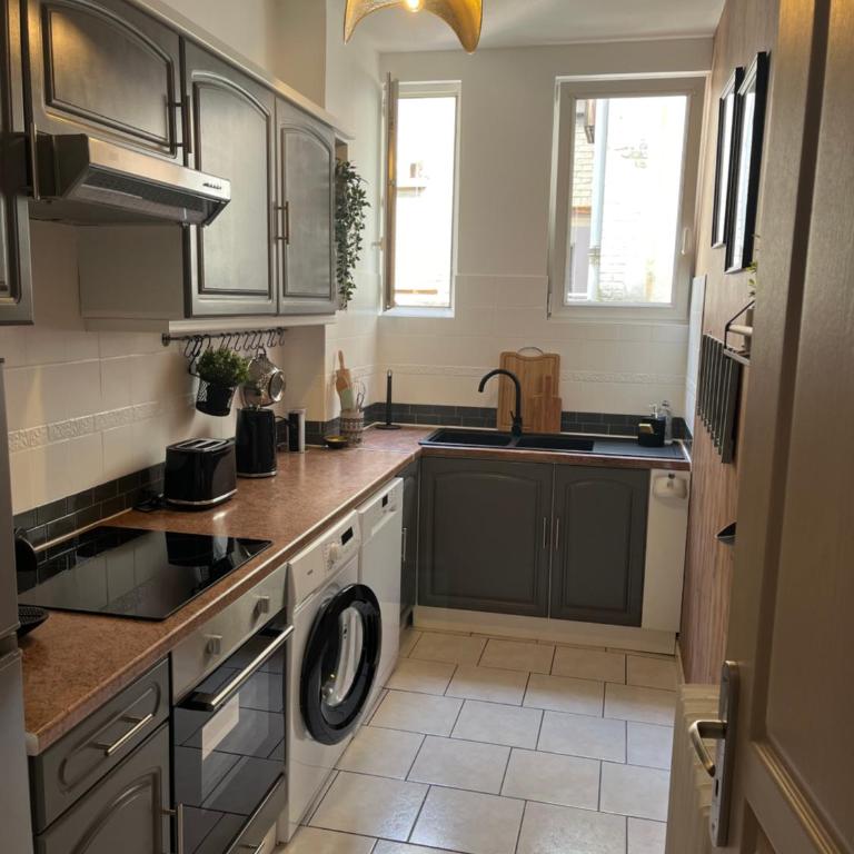 Royal Home, hypercentre Reims avec vue Cathédrale - Appartamento con 2 Camere da Letto - 17