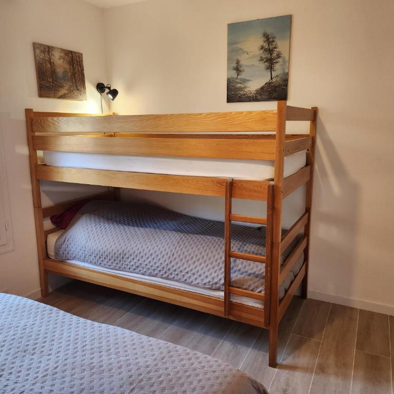 appartement T3 avec jardin proche village - Appartement 2 Chambres - 34