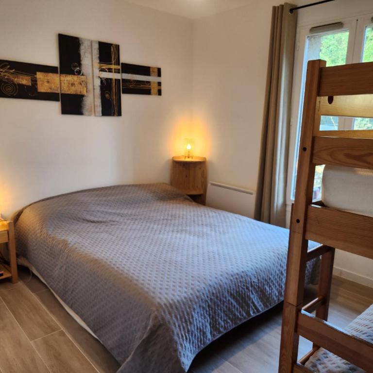 appartement T3 avec jardin proche village - Appartement 2 Chambres - 29